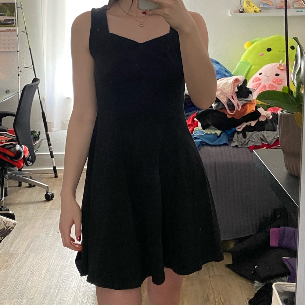 Black solid dress size small